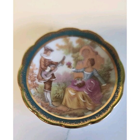 Vintage Porcelain d'Art Limoges Mini Plates Set 5 Courting Scene With 4 Stands - Picture 2 of 11